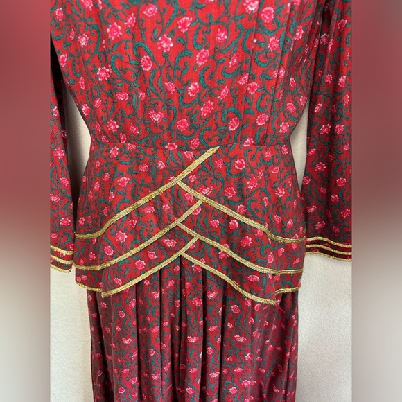 Vintage 80s Kathie Lee for Plaza South Red & Green Floral Holiday Midi Dress 6 - Picture 5 of 11